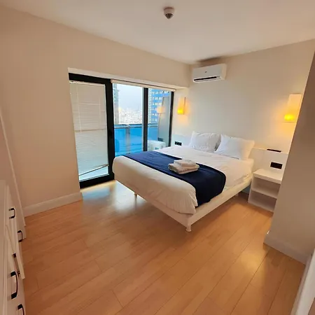 Luxury Living Orbi City Батуми Экстерьер фото