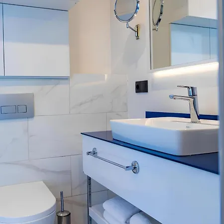 Luxury Living Orbi City Батуми Экстерьер фото