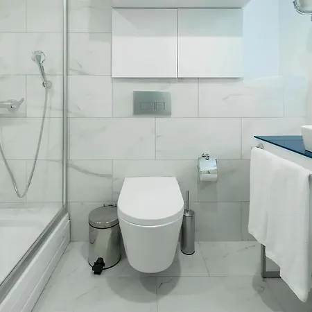 Luxury Living Orbi City Батуми Экстерьер фото