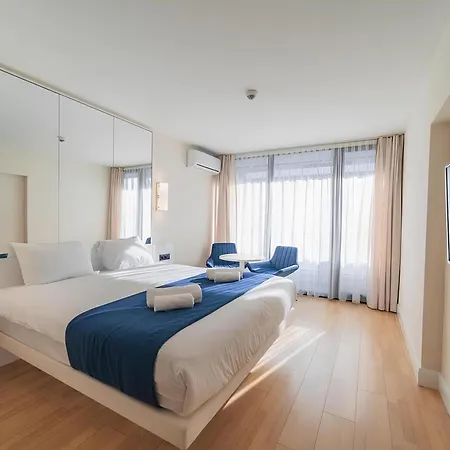 Luxury Living Orbi City Батуми Экстерьер фото