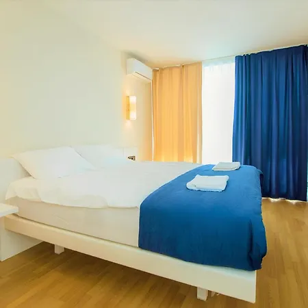Luxury Living Orbi City Батуми Экстерьер фото