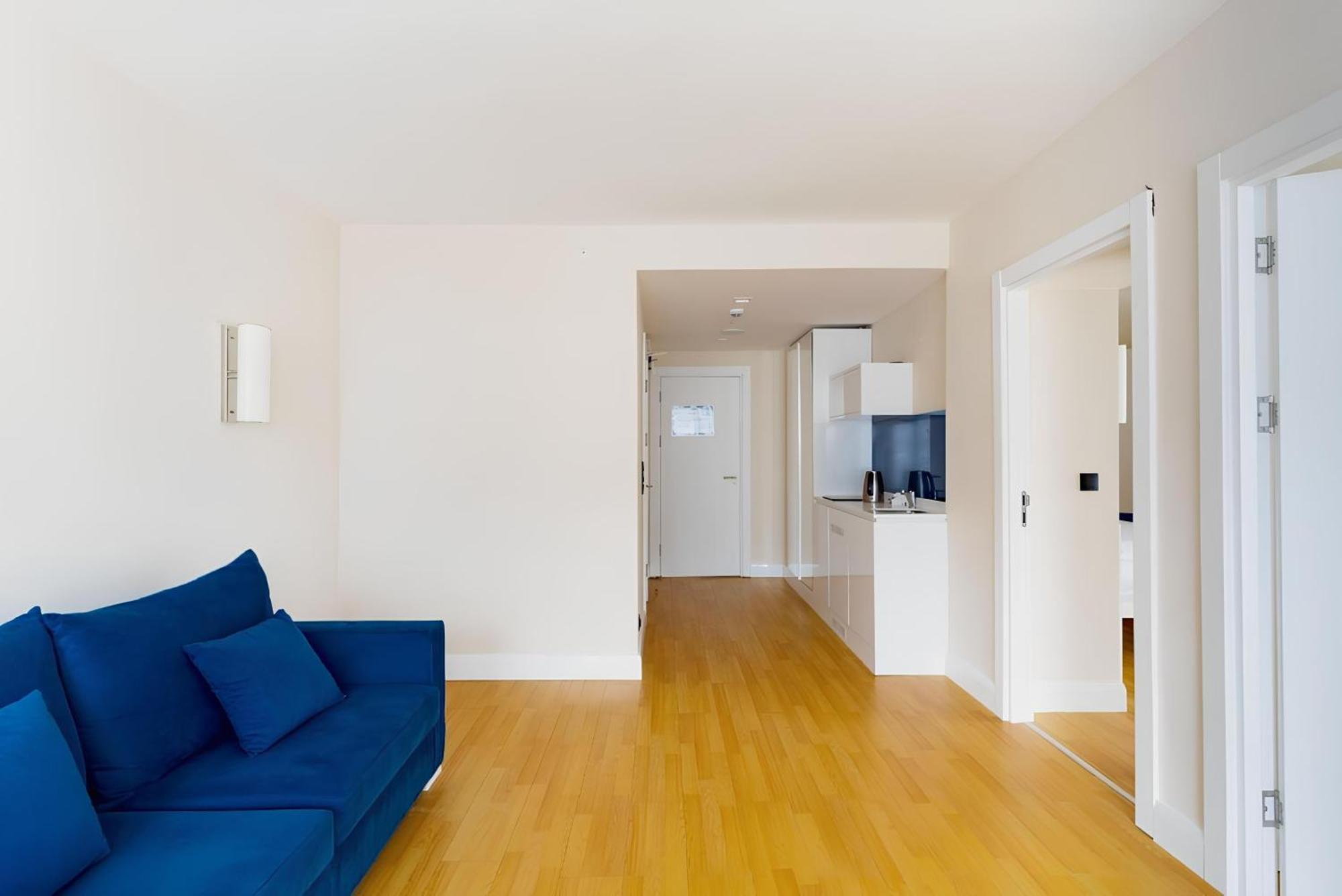 Luxury Living Orbi *